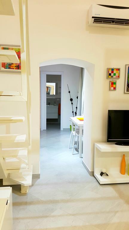 Dante Home - Bari Centro Экстерьер фото