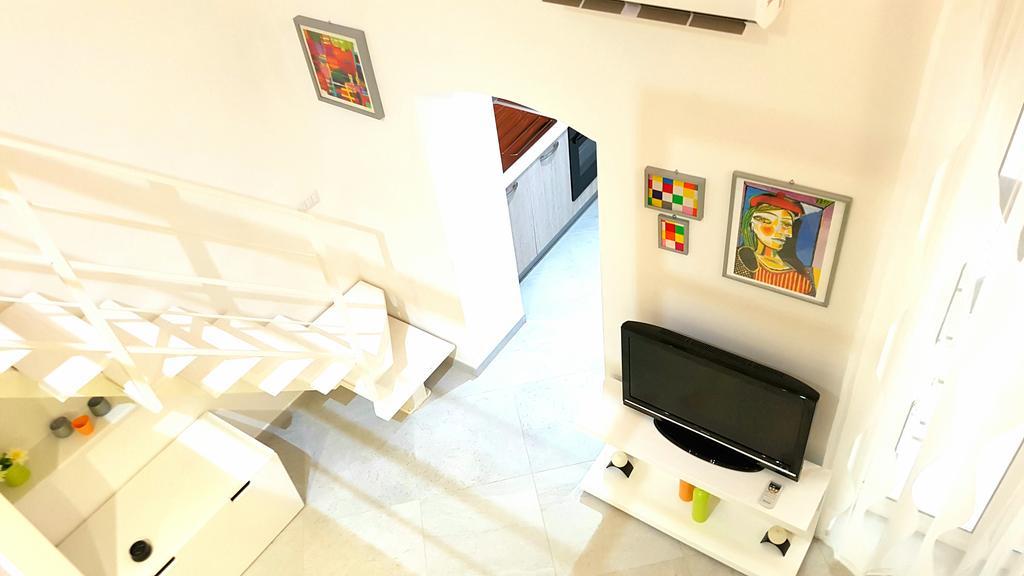 Dante Home - Bari Centro Экстерьер фото